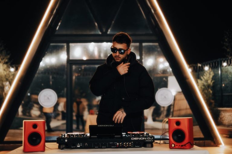 Crafting the Perfect Blog Structure: A Guide for Effective Blogging